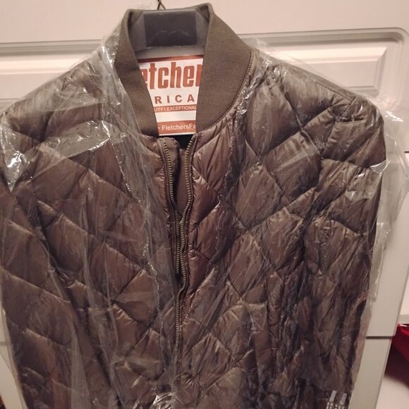 TNA Quilted Bomber Jacket in Khaki - Picture 4 of 4